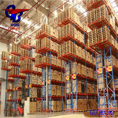 Vervoer van vrachtwagens van leveranciers naar haven/ magazijn Professionele en veilige verzending naar San Antonio