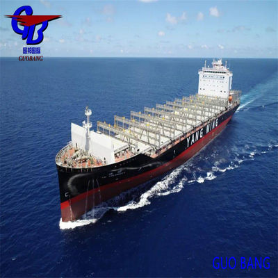 Vervoer van vrachtwagens van leveranciers naar haven/ magazijn Professionele scheepvaartdiensten van naar York